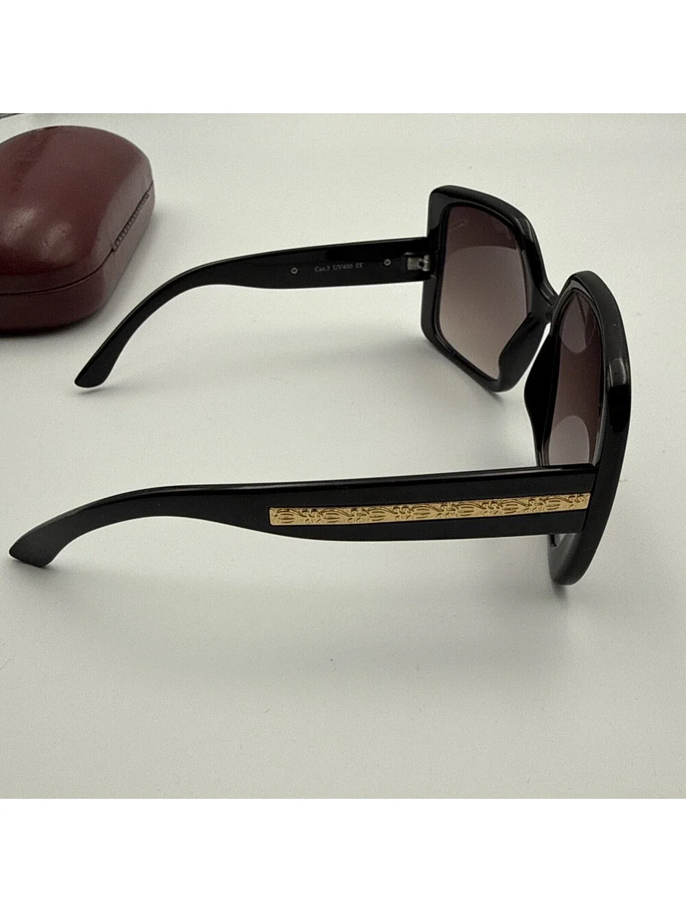 Camrose & Kross Jackie Kennedy Style Oversized Sunglasses w/ Case & Certificate